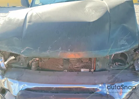 1999 Toyota 4Runner z USA, uszkodzony, nr VIN JT3GM84R8X0047351